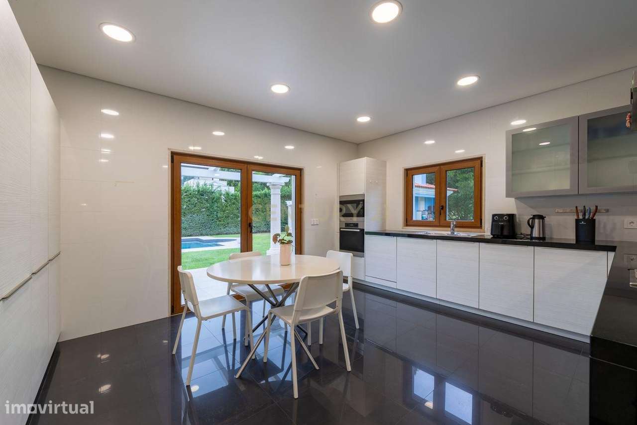 Moradia no Condomínio Privado da Penha Longa-7
