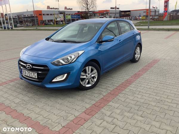 Hyundai I30 1.6 CRDi BlueDrive Premium - 1