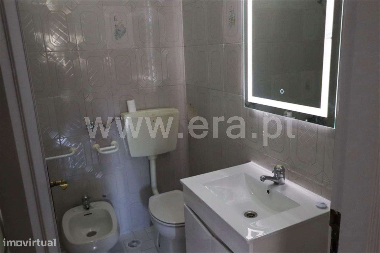 Apartamento T2; Cruz de Pau-6