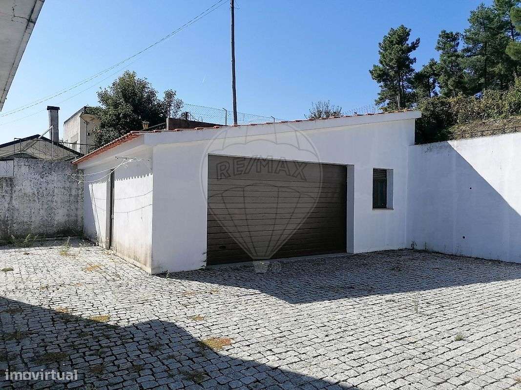 Moradia T5 para venda-48