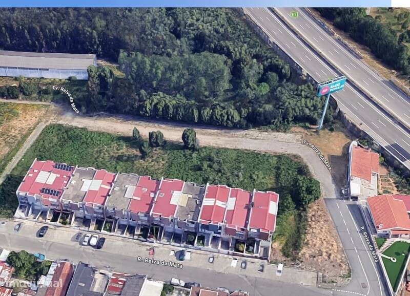 Lote terreno para construção em Sta. Maria de Lamas VFR - Grande imagem: 4/5