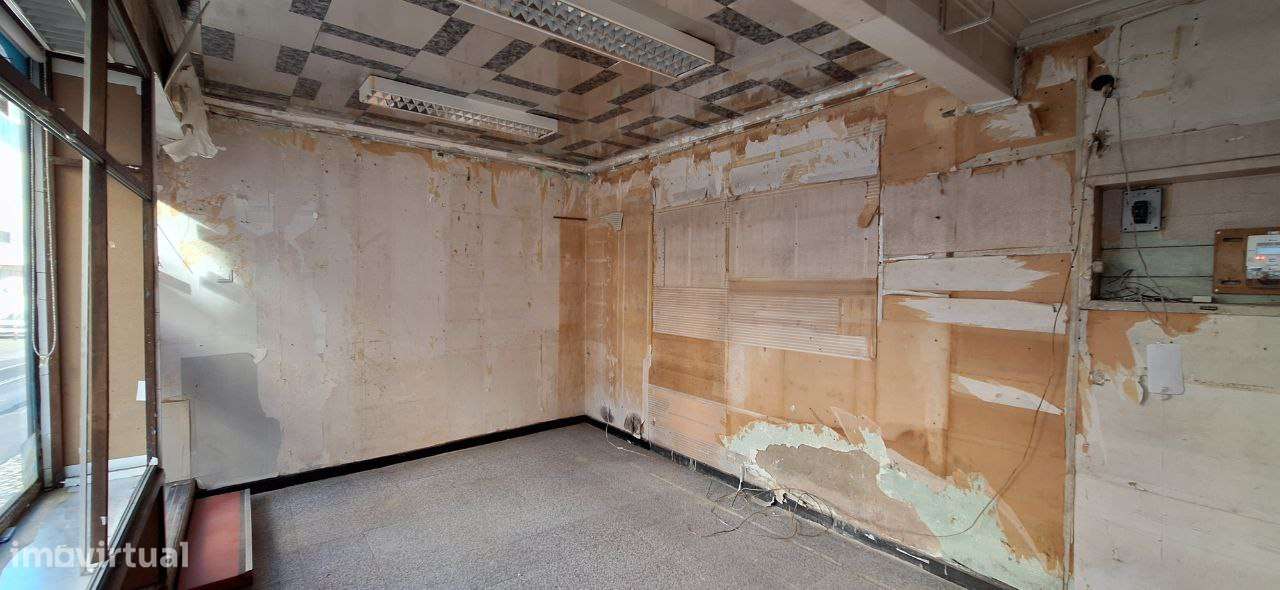 Loja para venda na Ajuda – Boa oportunidade de investimento!-5