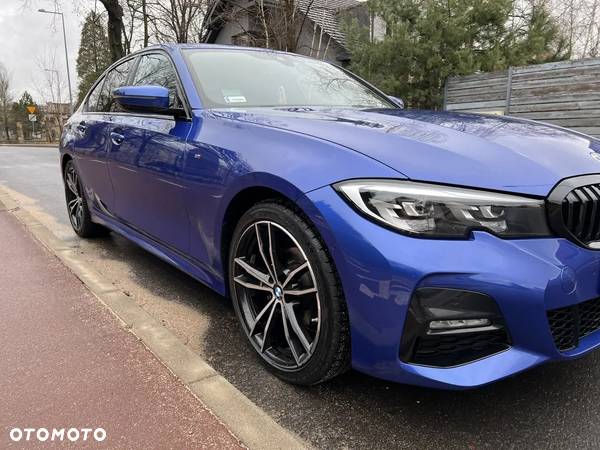 BMW Seria 3 318i M Sport - 29