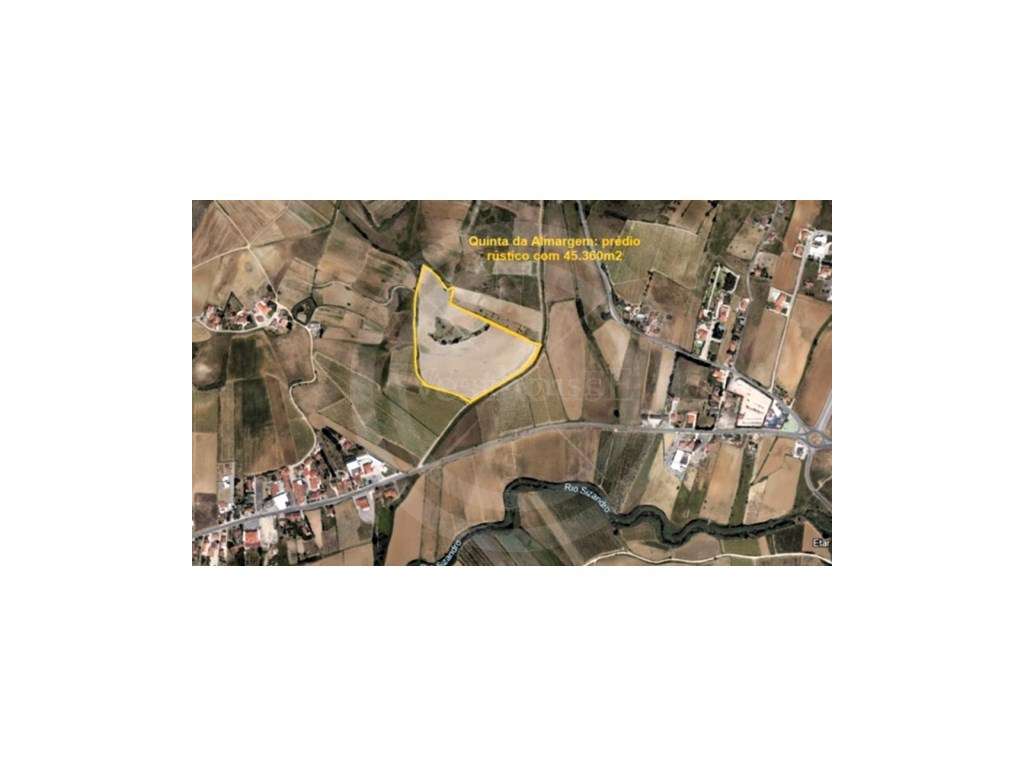 Terreno com 45.360m2 de área a 5 minutos da cidade de Torres Vedras-8