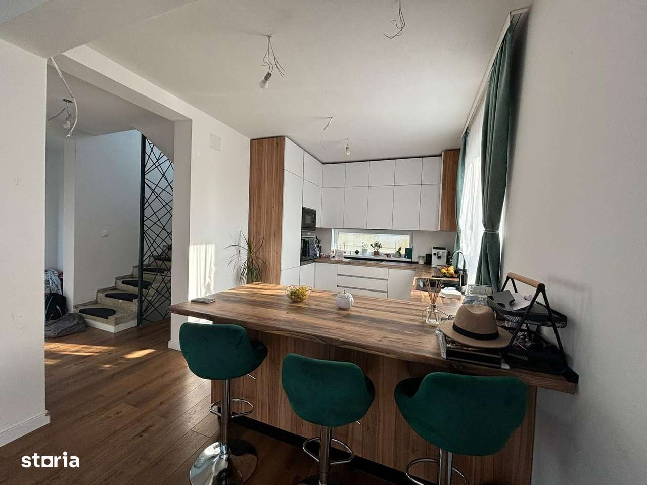 Livezeni - Vanzare casa 4 camere - Str. Padurii - Imagine principală: 2/12