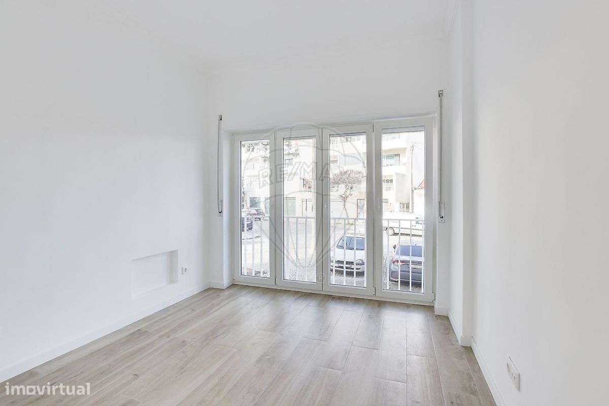 Apartamento T1 para arrendamento - Grande imagem: 4/14