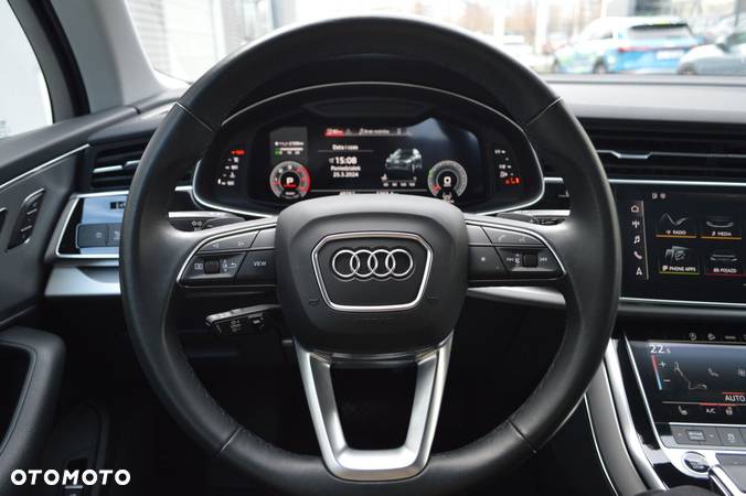 Audi Q7 - 7