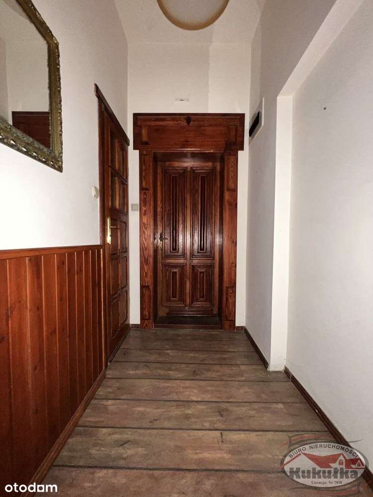 Nieruchomość inwestycyjna w ścisłym centrum-3 lokale z KW-6