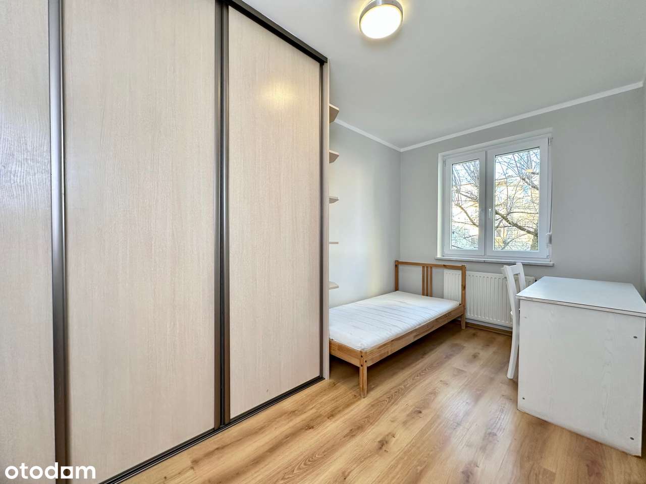 Przestronne, dwustronne z dużym balkonem | Budynek z cegły-3