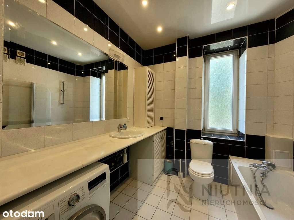 Połączone 2 mieszkania tuż przy parku-15