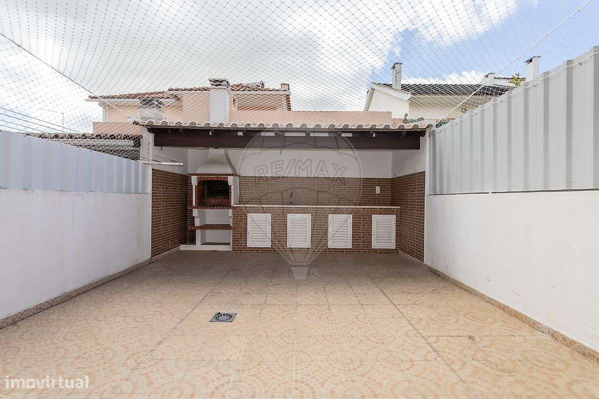 Moradia T3 para venda-17