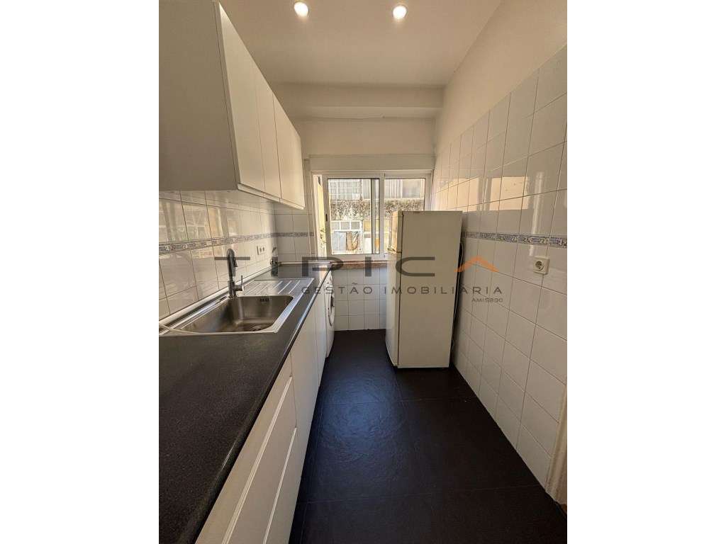 Estúdio Totalmente Mobilado e Equipado em São Vicente - Grande imagem: 4/8