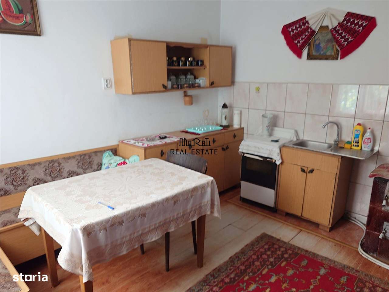 Casa P+M cu teren generos si loturi suplimentare in Baia de Cris-7