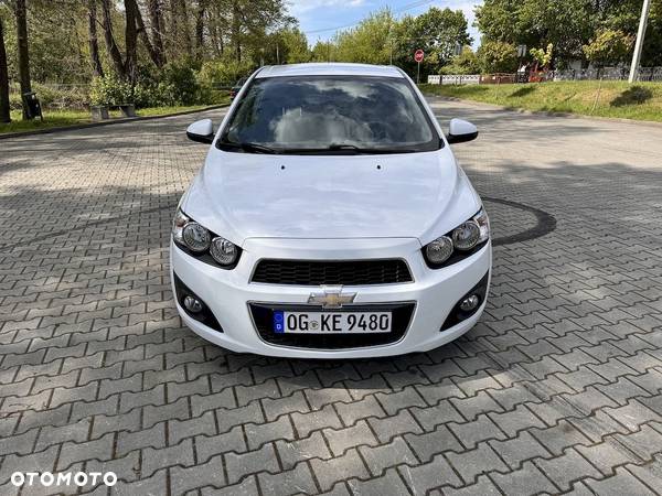 Chevrolet Aveo 1.6 LTZ - 3