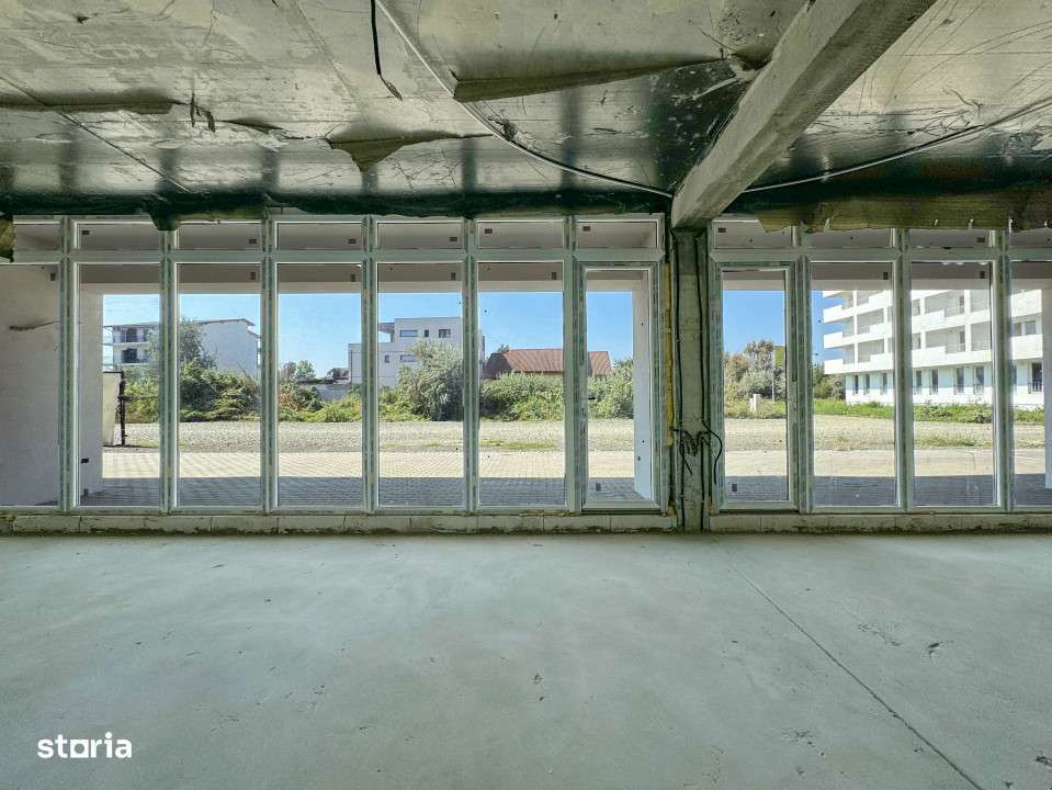 Spatiu comercial in Mamaia Nord, SU 68mp + curte 46mp - Imagine principală: 4/8