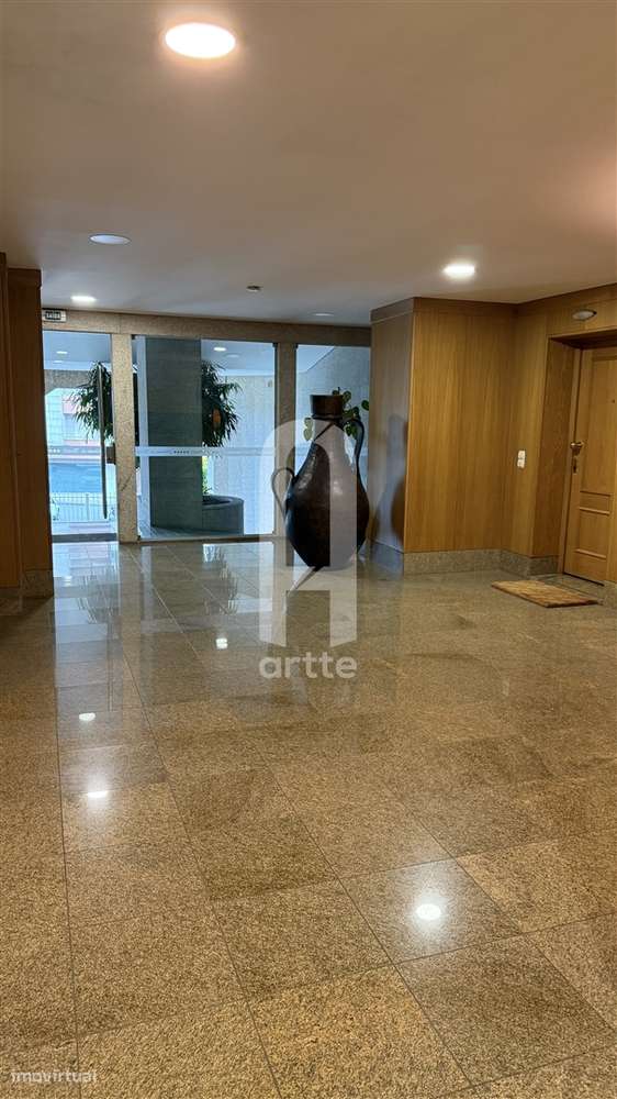 Apartamento T4 de luxo em Oliveira de Azemeis-32
