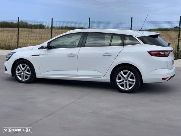 Renault Mégane Sport Tourer 1.5 Blue dCi Zen - 5