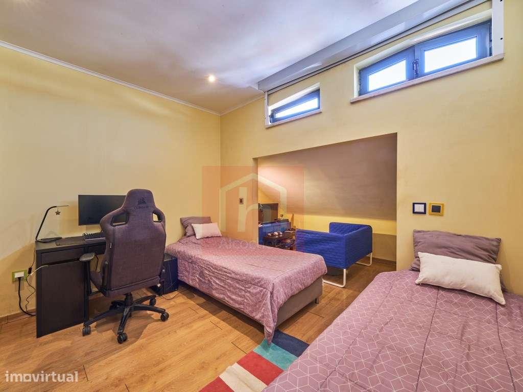 Apartamento duplex T2 com terraço com vista desafogada no centro do...-15