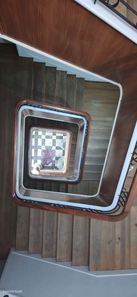 Excelente T7 para venda na Cruz de Celas-40