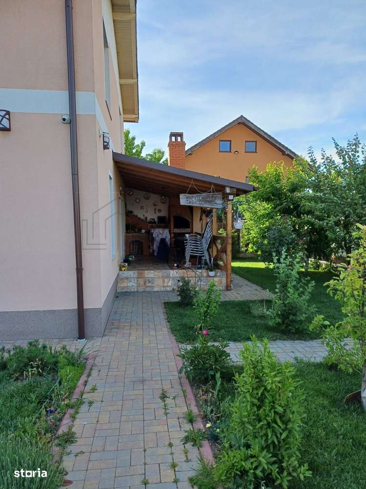 Casa tip Duplex - Imagine principală: 4/10