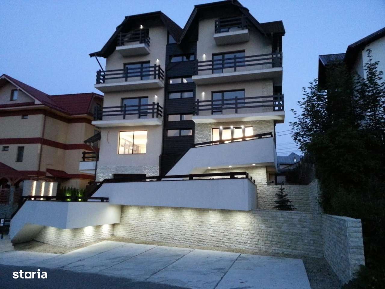 Vilă deosebită cu vedere panoramică la Munții Bucegi – Bușteni, str. C-2