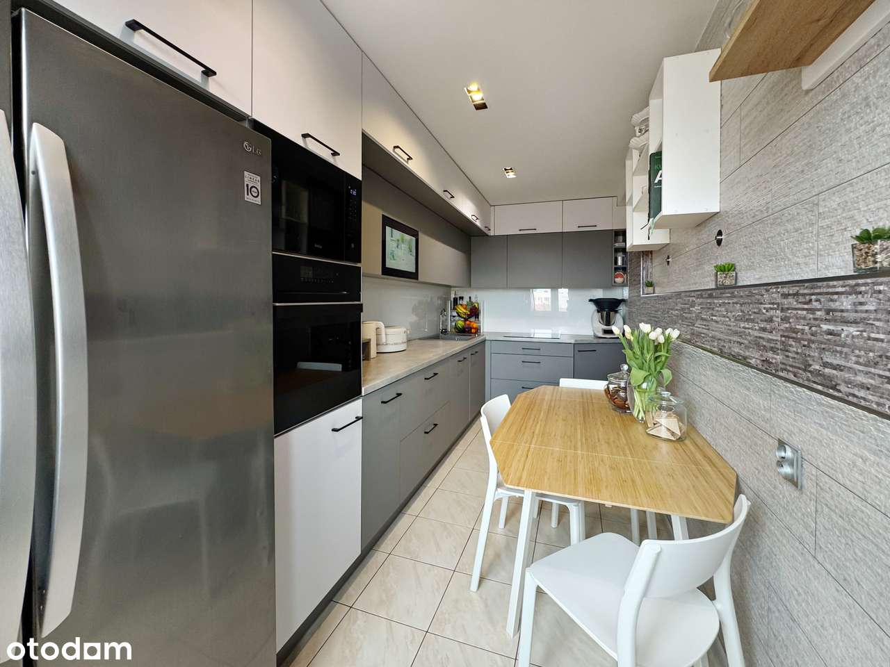 Mieszkanie do wejścia od zaraz osiedle Szujskiego 4 piętro - Pełny obrazek: 2/14