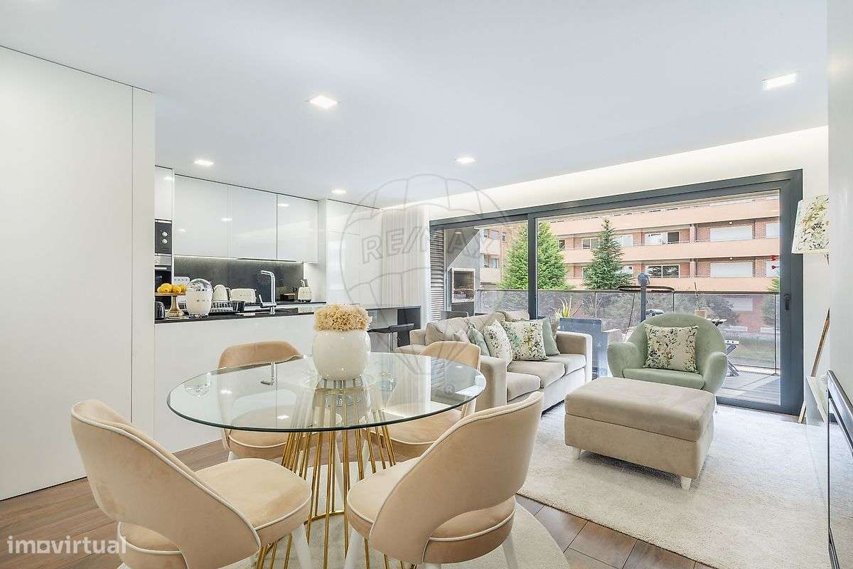 Apartamento T2 para arrendamento - Grande imagem: 4/18