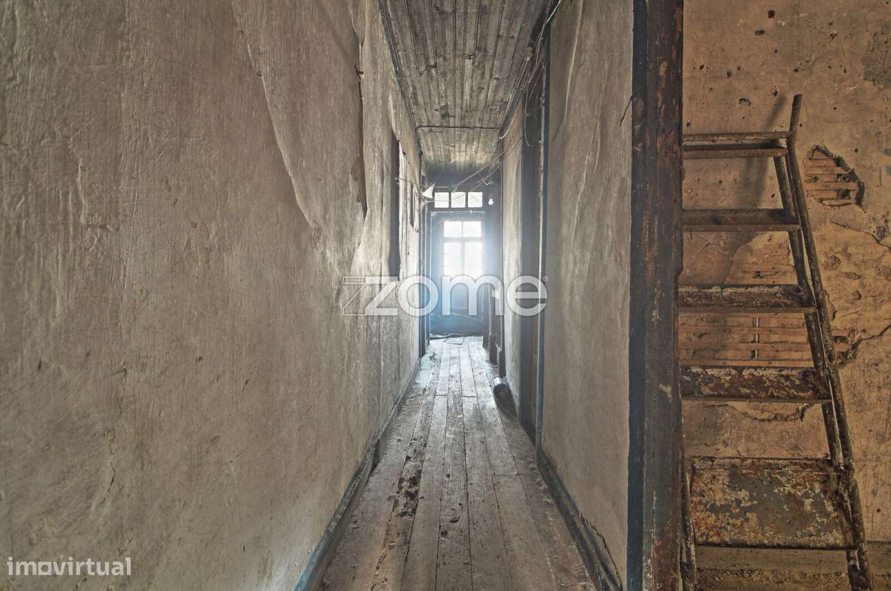 Prédio para restauro Boavista-Braga. - Grande imagem: 4/18