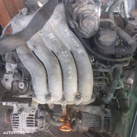 Vand  motor VW Beetle 2.0 benzina - 1