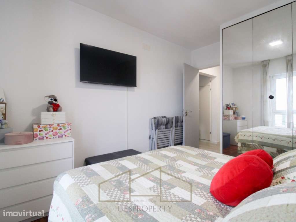Apartamento T3 no Laranjeiro-12