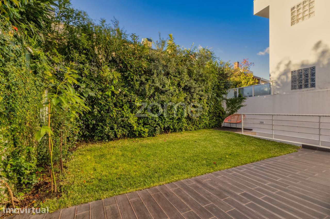 Moradia T4 com 4 suítes, na Rua Gomes Teixeira, Matosinhos-24