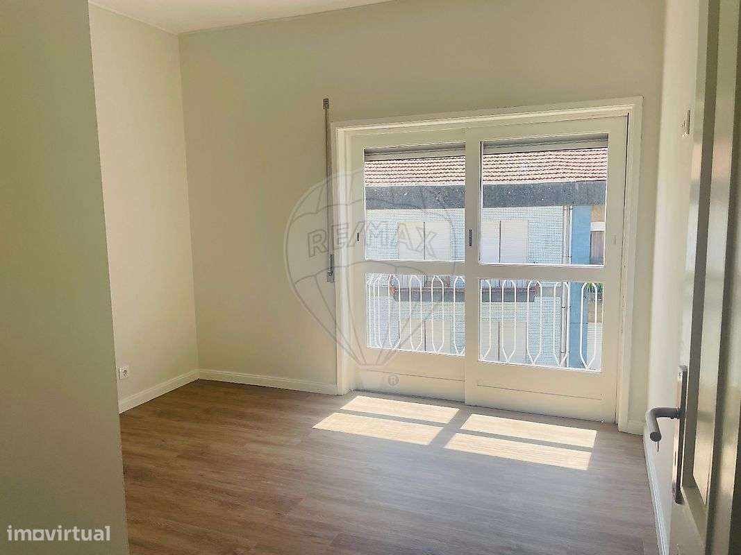 Apartamento T3 para arrendamento - Grande imagem: 2/23