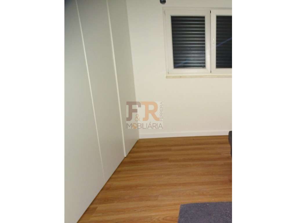 Moradias Geminada DuplexT3 com Pérgola. Pinhal do General. Fernão F...-48