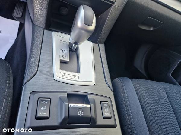 Subaru Outback Legacy 2.0 D Comfort 00X AT - 26
