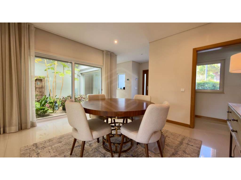 Exclusiva Moradia T4 de Luxo na Primeira Linha do Campo de Golfe na...-10