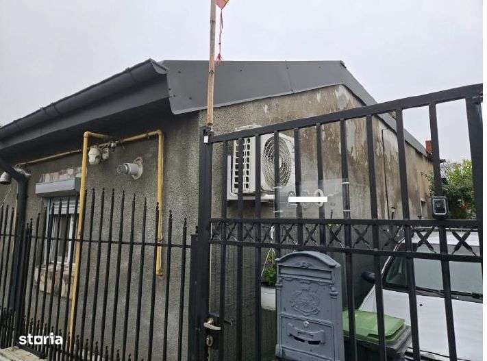 Cota de 2/4 din casa si teren, Loc Calarasi, Jud Calarasi - Imagine principală: 3/9