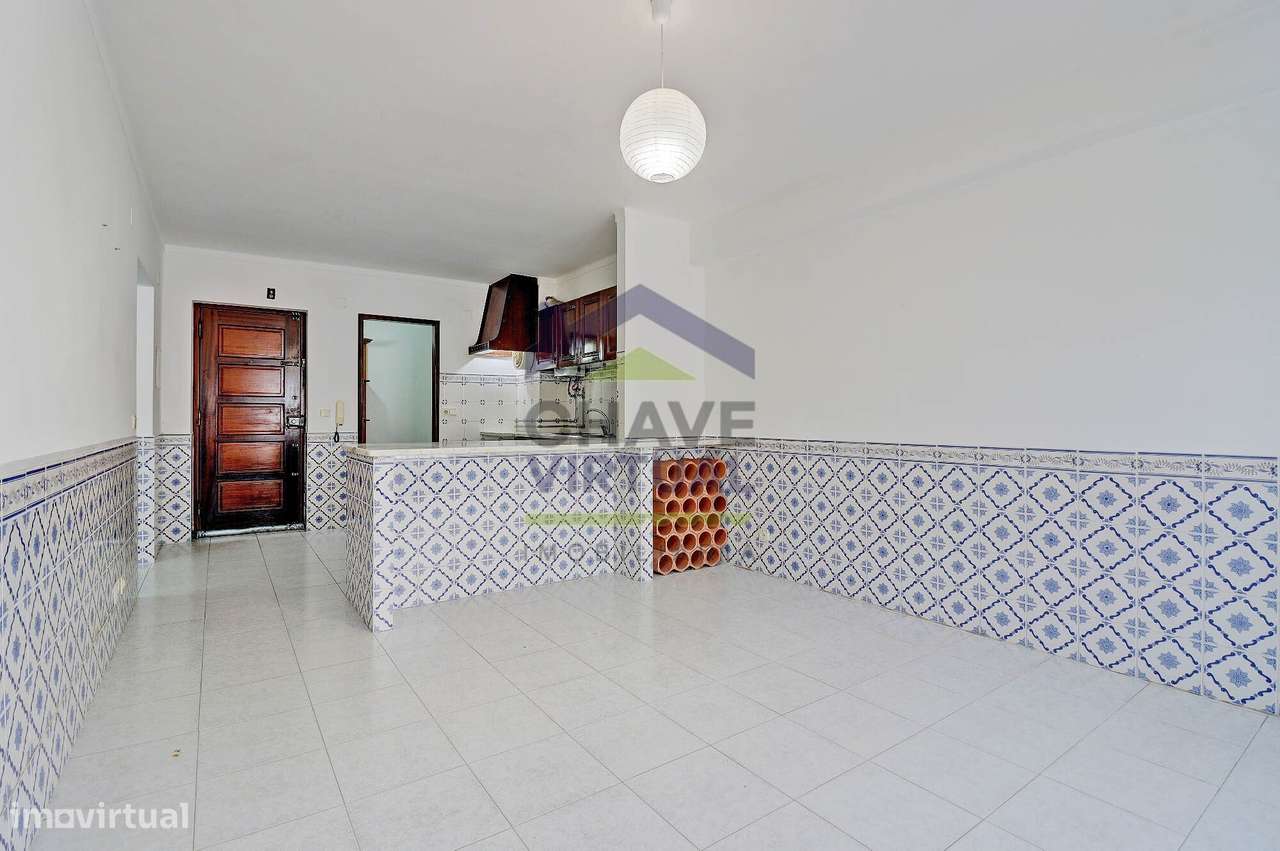 Apartamento T1 com Garagem junto à Praia - Areia Branca - Lourinhã - Grande imagem: 5/18