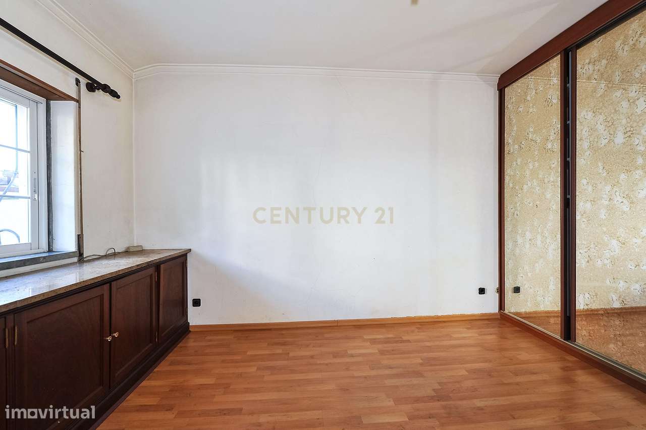 MORADIA T6 - BICESSE-22