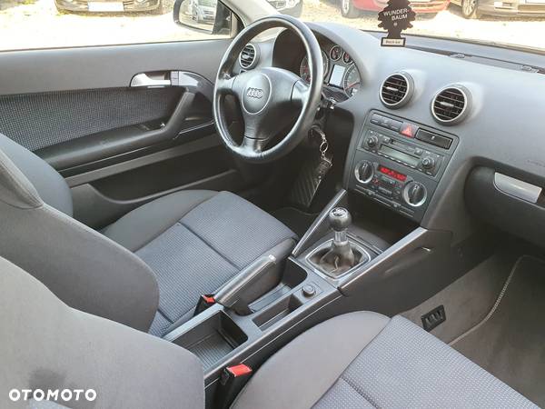 Audi A3 1.6 Attraction - 5