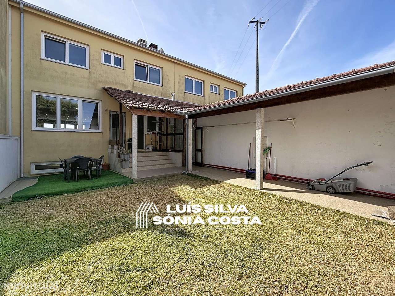 Moradia T4 com Jardim, Pátio, Ótimas Áreas & Excelente...-11