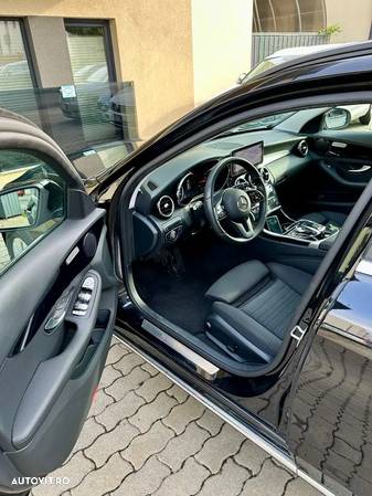 Mercedes-Benz C 220 d 4Matic 9G-TRONIC - 4