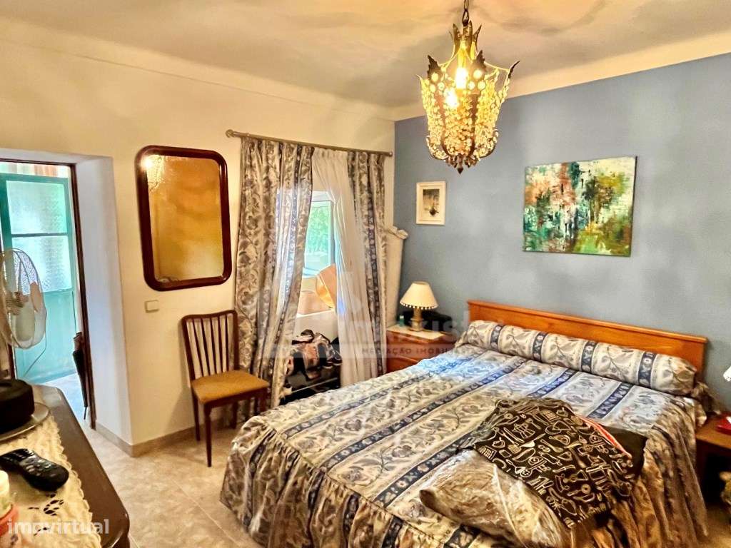 Moradia T4 pronta a habitar em Castanheira de Pera-24