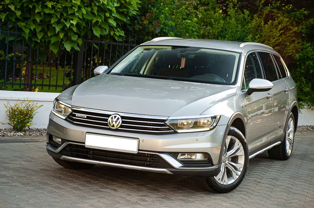 Volkswagen Passat B8 (2014-2023) 2.0 TDI SCR 4Mot DSG Highline 2016