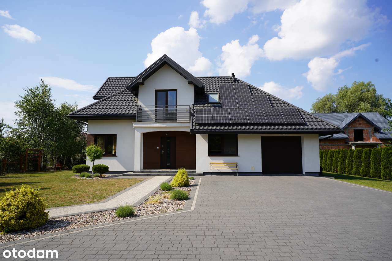 Dom pod lasem | 202 m² | Pompa ciepła | Fotowoltaika