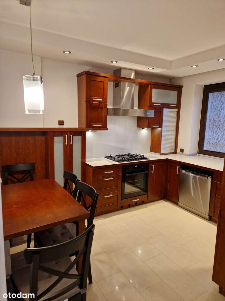 Dom w zabudowie szeregowej 120m2, Ursus, Gołąbki - Pełny obrazek: 1/17