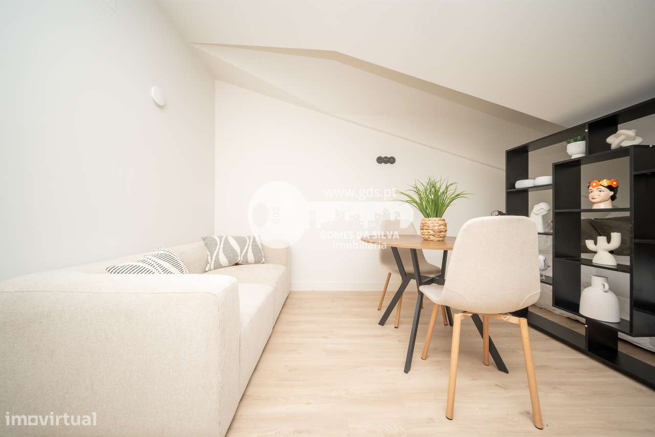 T0 Equipado e Mobilado no Centro de Braga - Grande imagem: 5/28