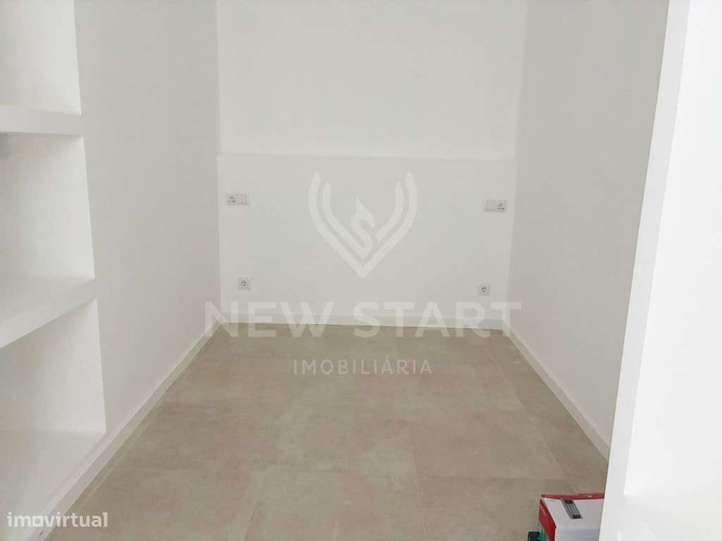 Moradia T2 típica algarvia totalmente recuperada em Olhão-16