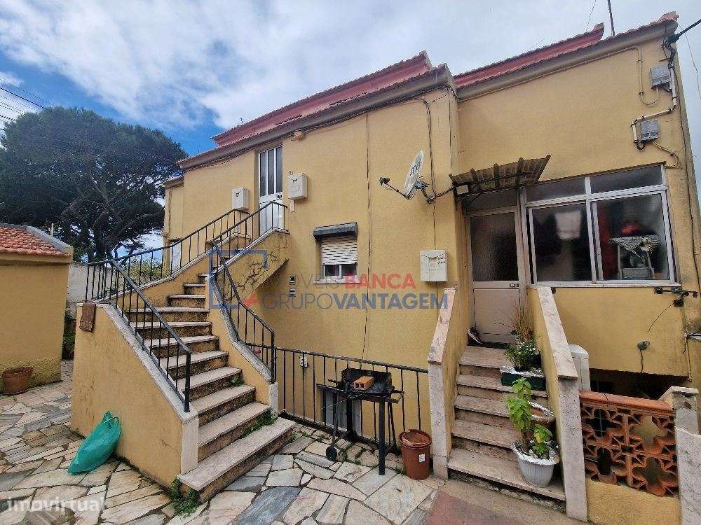 Prédio em propriedade total em Alcabideche (Cascais) - Grande imagem: 2/11