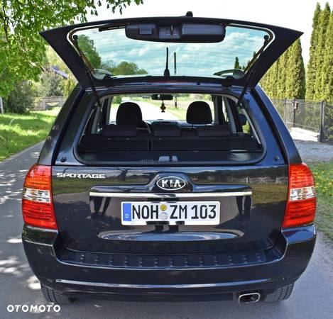 Kia Sportage 2.0 Tour - 18