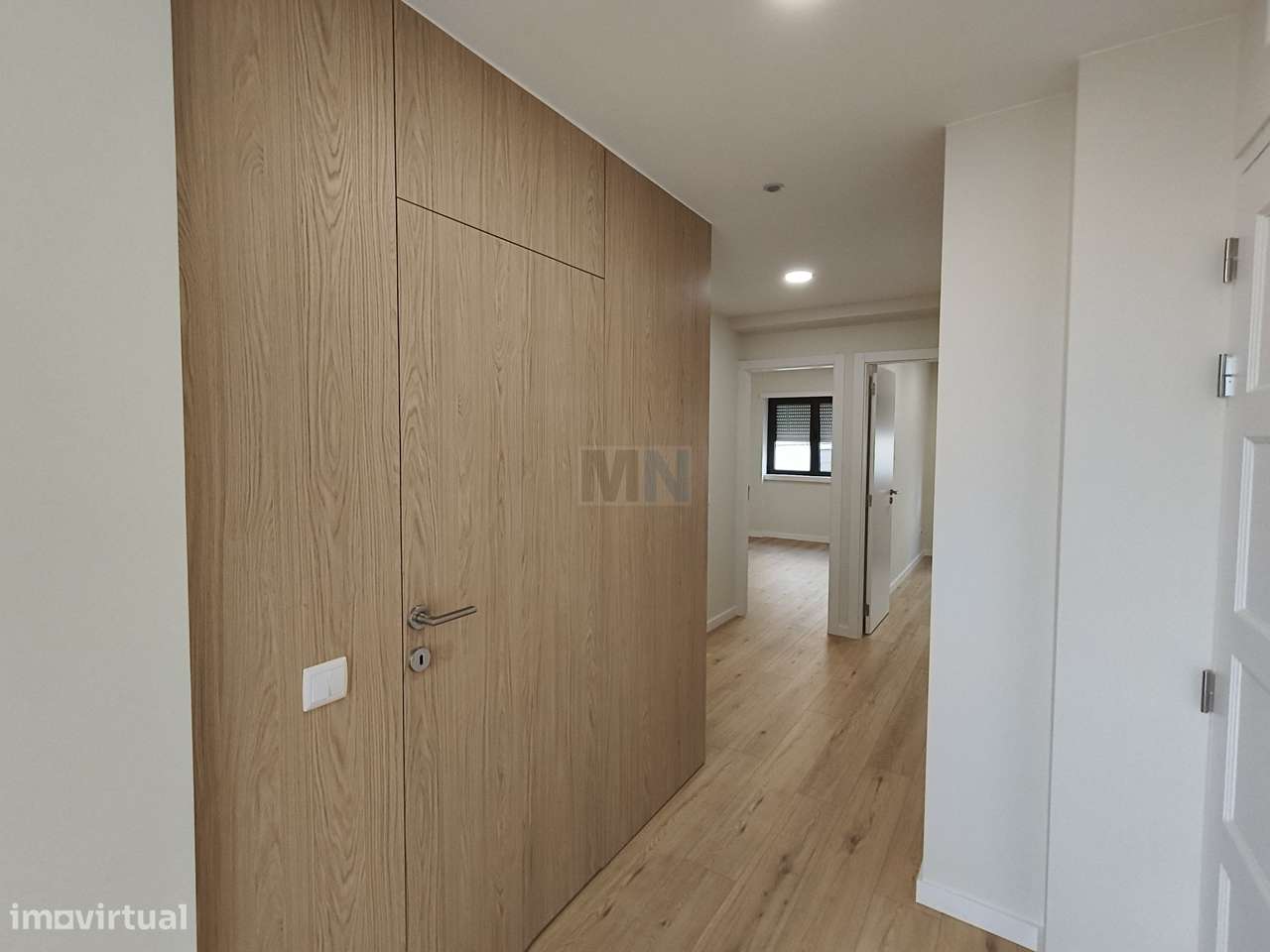 Vende-se T2 Totalmente Renovado em Celas – Vistas Rio e Universidade-11